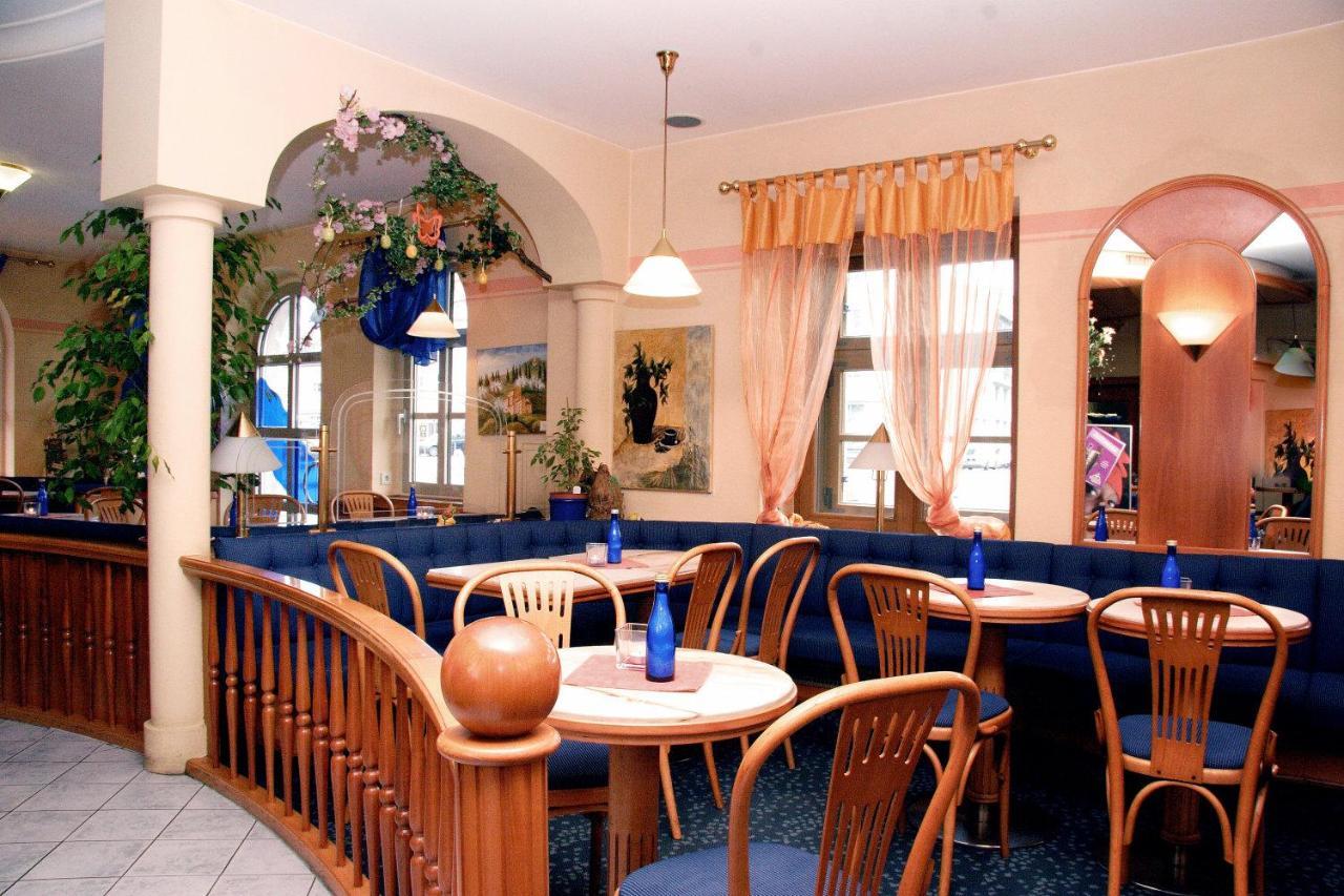 Hotel Zum Grunen Baum 플라틀링 외부 사진